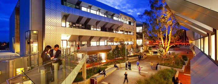 Deakin-University